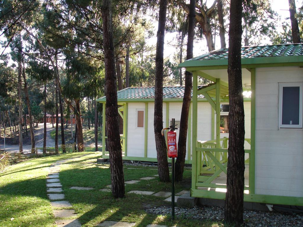 Hotel Parque De Campismo Orbitur Foz De Arelho. Foz do Arelho Pokoj fotografie